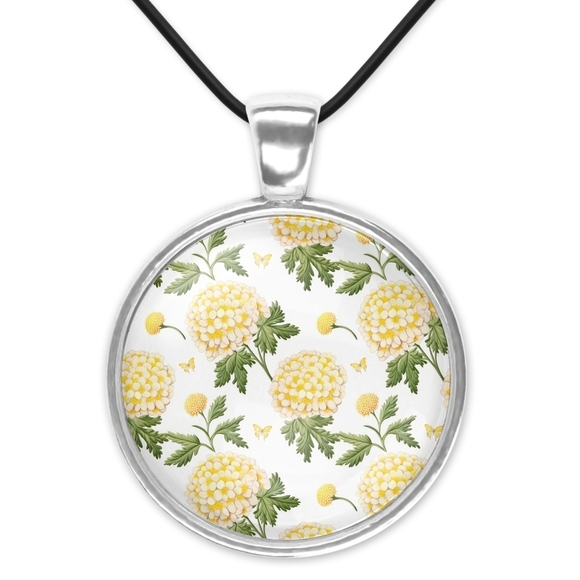 None Jewelry - Floral Pendant Necklace 1 Inch